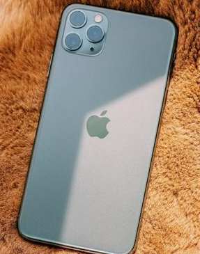 天等苹果维修点分享iPhone 11 Pro Max电池发烫特殊问题 